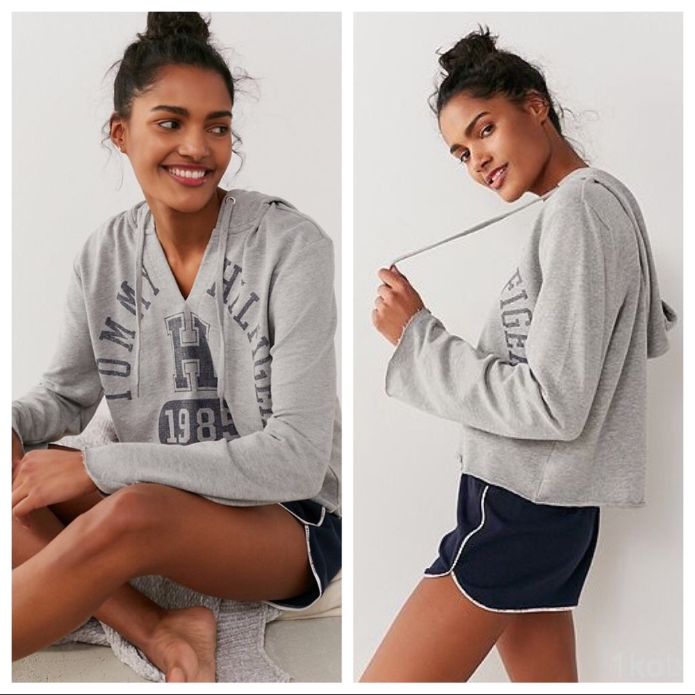 NWT Tommy Hilfiger x UO Cropped Sweater
